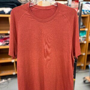 Lululemon Metal Vent Tech Short-Sleeve Shirt